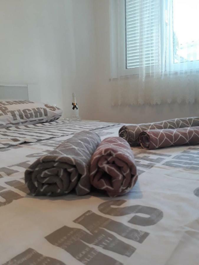 App Lana Apartment Crikvenica Bagian luar foto